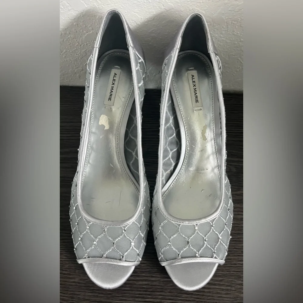 Alex Marie Embellished Silver Mesh Peep-Toe Pumps,‎ Size 8.5M - Picture 6 of 10